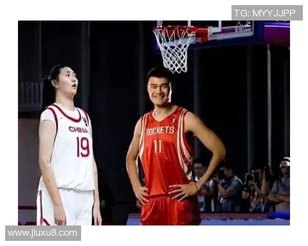姚明与孙悦的深厚友谊与篮球生涯交织的传奇故事