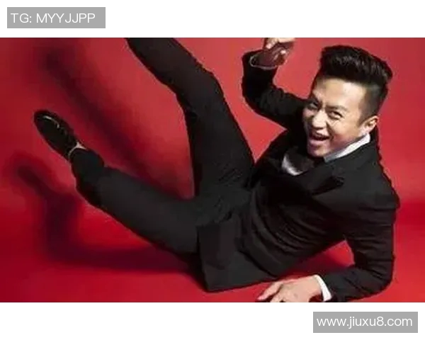 足球明星与邓超的跨界合作揭秘娱乐与体育的完美融合