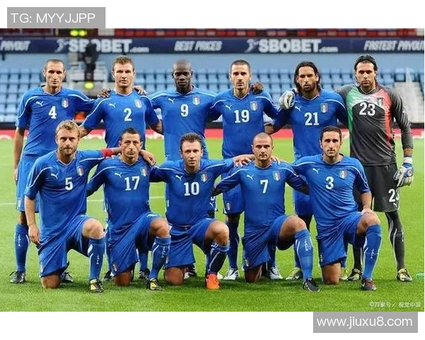 意大利足球明星在欧洲杯上的辉煌表现与传奇故事回顾