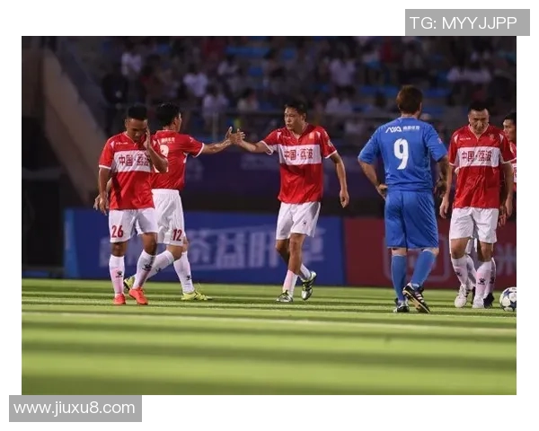 足球明星袁修锦的传奇之路与辉煌成就揭秘 足球明星袁修锦的传奇之路与辉煌成就揭秘